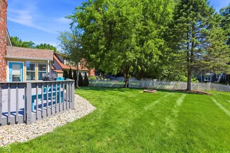 8323 La Habra Lane Indianapolis IN 46236