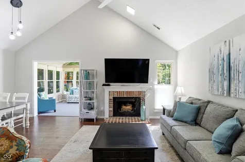8323 La Habra Lane Indianapolis IN 46236