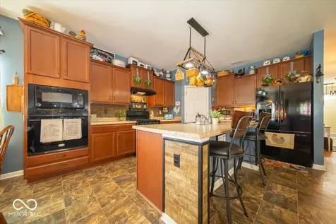 129 Larimar Way Whiteland IN 46184