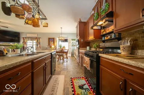 129 Larimar Way Whiteland IN 46184