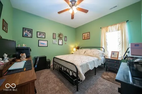 129 Larimar Way Whiteland IN 46184