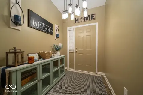 129 Larimar Way Whiteland IN 46184