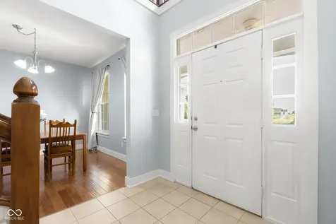 9598 W 300 S Columbus IN 47201