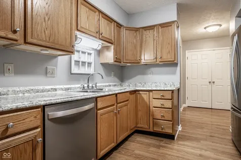 5148 Waybridge Lane Indianapolis IN 46237