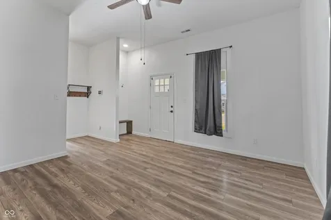 1922 Wallace Avenue Columbus IN 47201