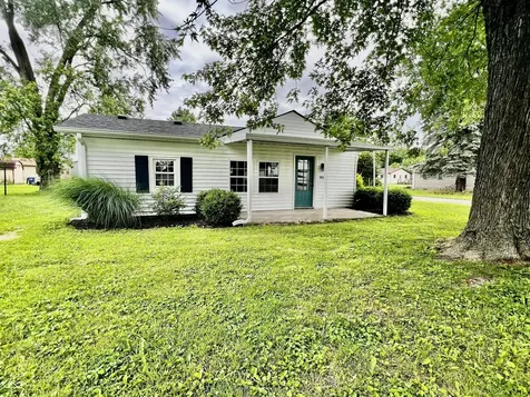901 Revello Street Shelbyville IN 46176