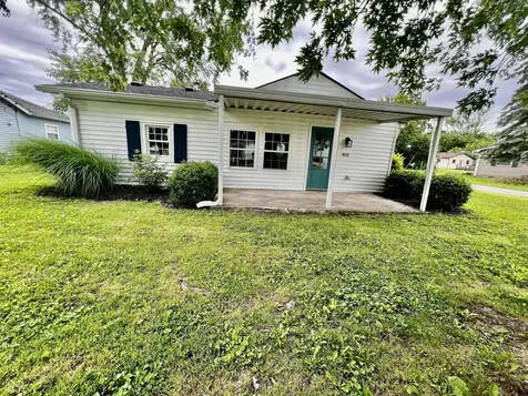 901 Revello Street Shelbyville IN 46176