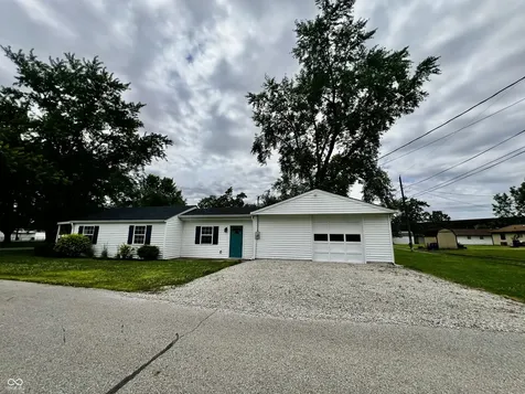 901 Revello Street Shelbyville IN 46176