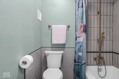 3245 Ruckle Street Indianapolis IN 46205