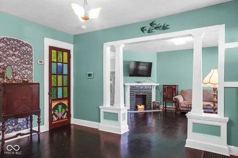 3245 Ruckle Street Indianapolis IN 46205