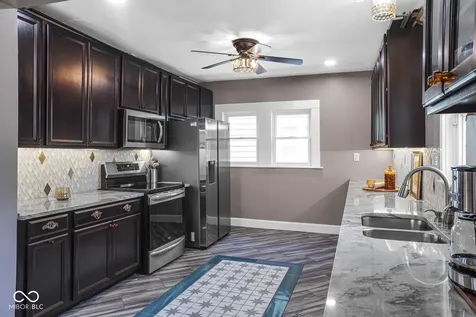 3245 Ruckle Street Indianapolis IN 46205