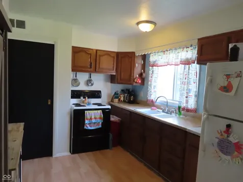 3401 Carr Avenue Indianapolis IN 46221