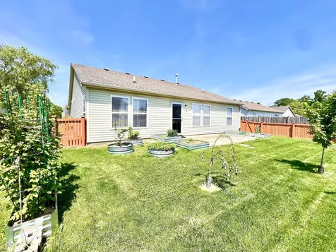 949 Runnymede Drive Greenfield IN 46140