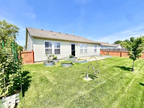949 Runnymede Drive Greenfield IN 46140