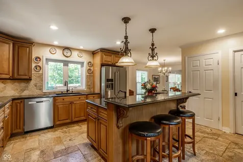 7310 Lakeside Drive Indianapolis IN 46278
