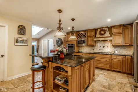 7310 Lakeside Drive Indianapolis IN 46278