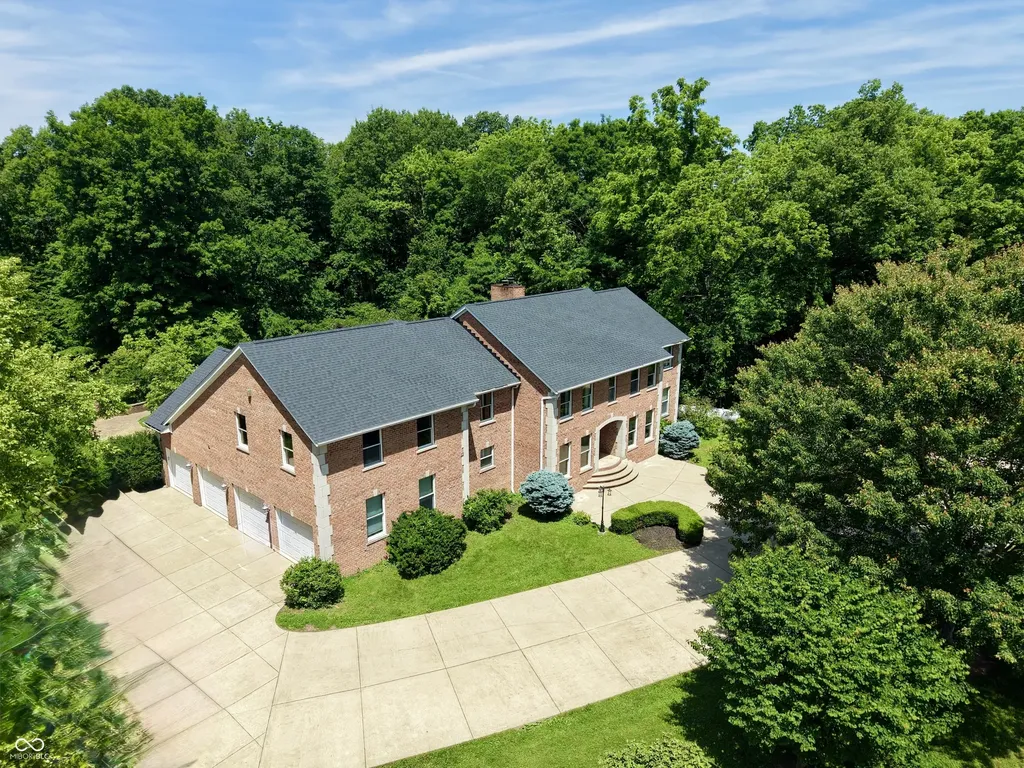8318 S Ashley Avenue S Bloomington IN 47401
