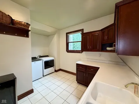 8318 S Ashley Avenue S Bloomington IN 47401
