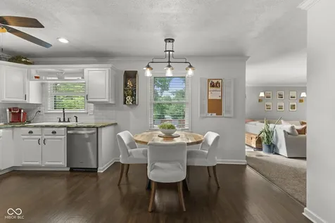 8490 Hilltop Lane Martinsville IN 46151