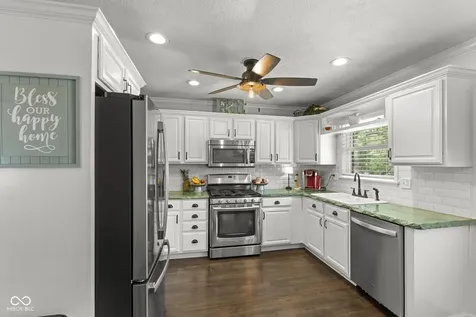 8490 Hilltop Lane Martinsville IN 46151