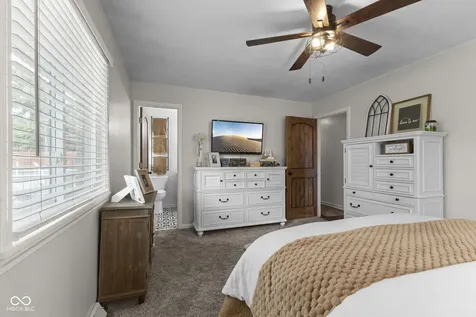8490 Hilltop Lane Martinsville IN 46151