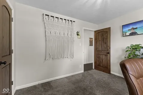 8490 Hilltop Lane Martinsville IN 46151