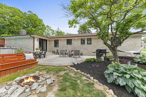 8490 Hilltop Lane Martinsville IN 46151
