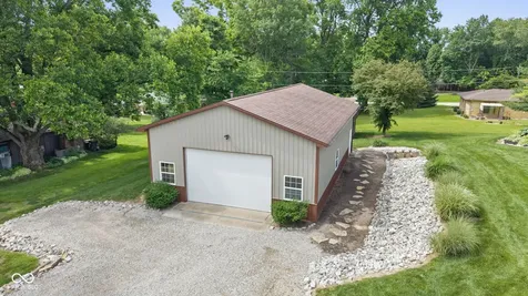 8490 Hilltop Lane Martinsville IN 46151
