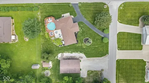 8490 Hilltop Lane Martinsville IN 46151