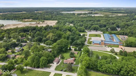 8490 Hilltop Lane Martinsville IN 46151