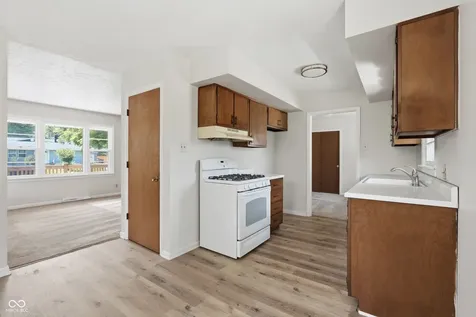 7436 E 50th Street Indianapolis IN 46226