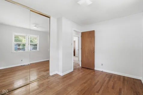 7436 E 50th Street Indianapolis IN 46226