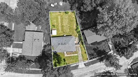 7436 E 50th Street Indianapolis IN 46226