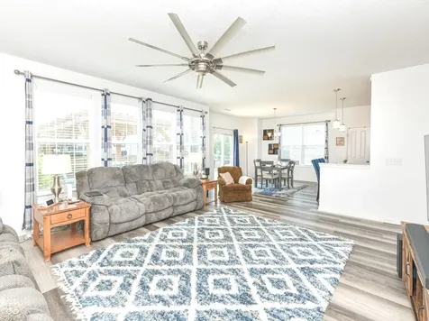 5583 W Port Drive Mccordsville IN 46055