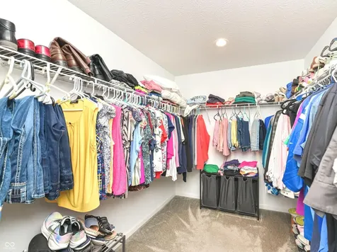5583 W Port Drive Mccordsville IN 46055