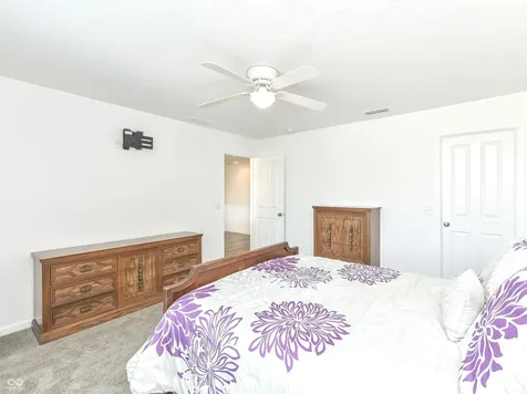 5583 W Port Drive Mccordsville IN 46055