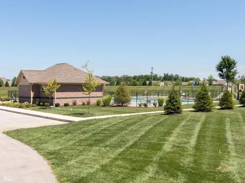 5583 W Port Drive Mccordsville IN 46055