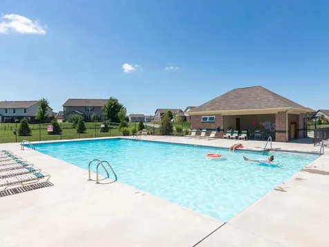 5583 W Port Drive Mccordsville IN 46055