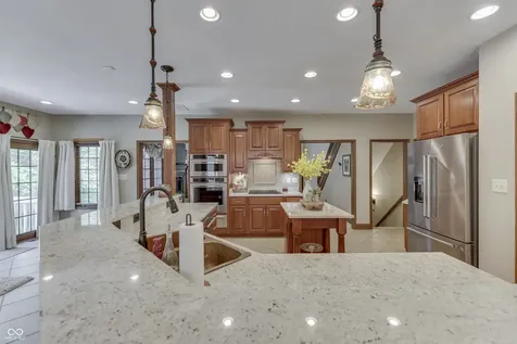 7344 Franklin Parke Lane Indianapolis IN 46259