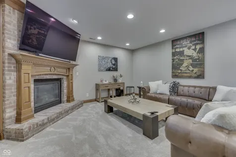 7344 Franklin Parke Lane Indianapolis IN 46259
