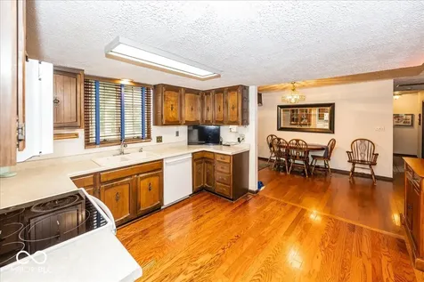 11520 Timberlane Drive Fishers IN 46038