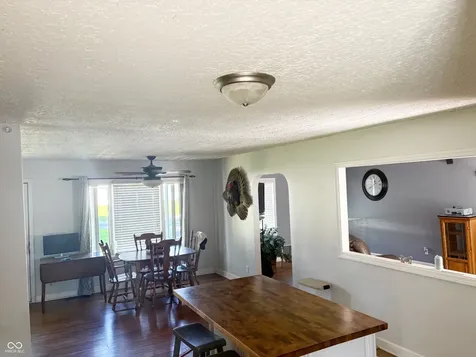 661 E Pearl Street Greenwood IN 46143