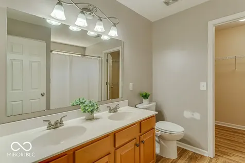 11798 Langham Crescent Court Fishers IN 46037