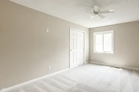 1030 Maxwell Lane Zionsville IN 46077