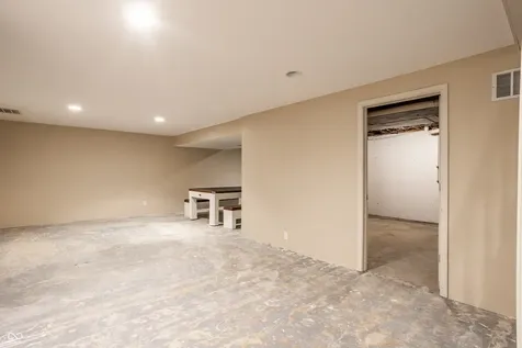 1030 Maxwell Lane Zionsville IN 46077