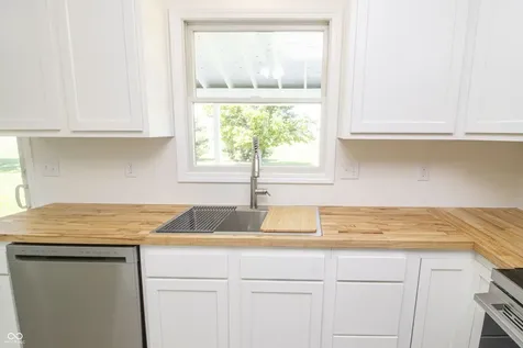 4707 S 980 E Windfall IN 46076