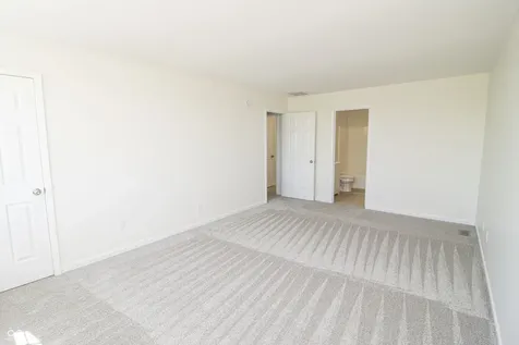4707 S 980 E Windfall IN 46076