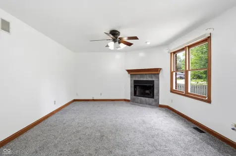 404 Tara Circle Greenwood IN 46142