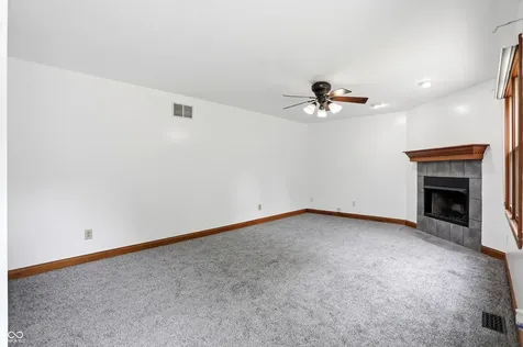 404 Tara Circle Greenwood IN 46142
