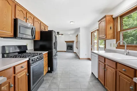 404 Tara Circle Greenwood IN 46142